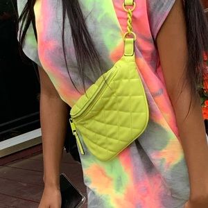 Meet your Posher, Candace